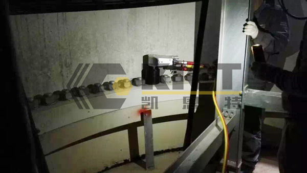 驅(qū)動式液壓扭矩扳手用于風(fēng)力發(fā)電塔筒連接螺母預(yù)緊