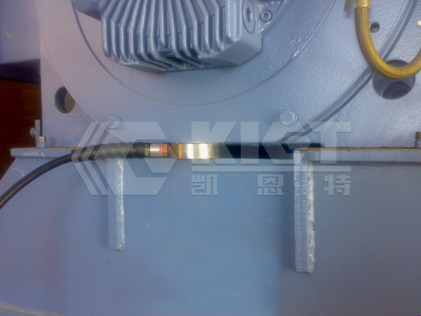 超低薄型液壓千斤頂用于螺桿壓縮機(jī)檢修